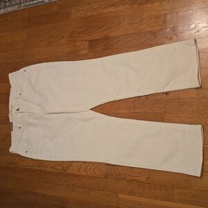 LEVI'S BRAND SIGNATURE WOMEN'S PLUS WHITE CLASSIC STRAIGHT JEANS SIZE 14 (32)